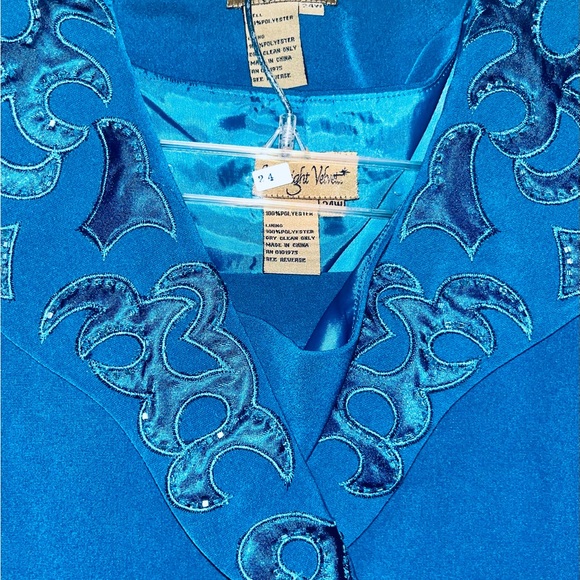 Midnight Velvet Teal Dress with Hat - Picture 3 of 6